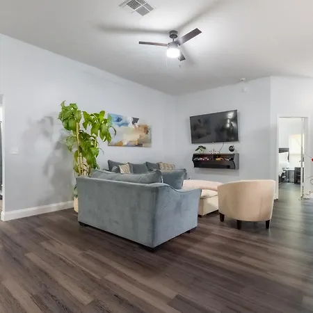 Family Retreat Near Nas Jax And Orang Park Mall With Gameroom